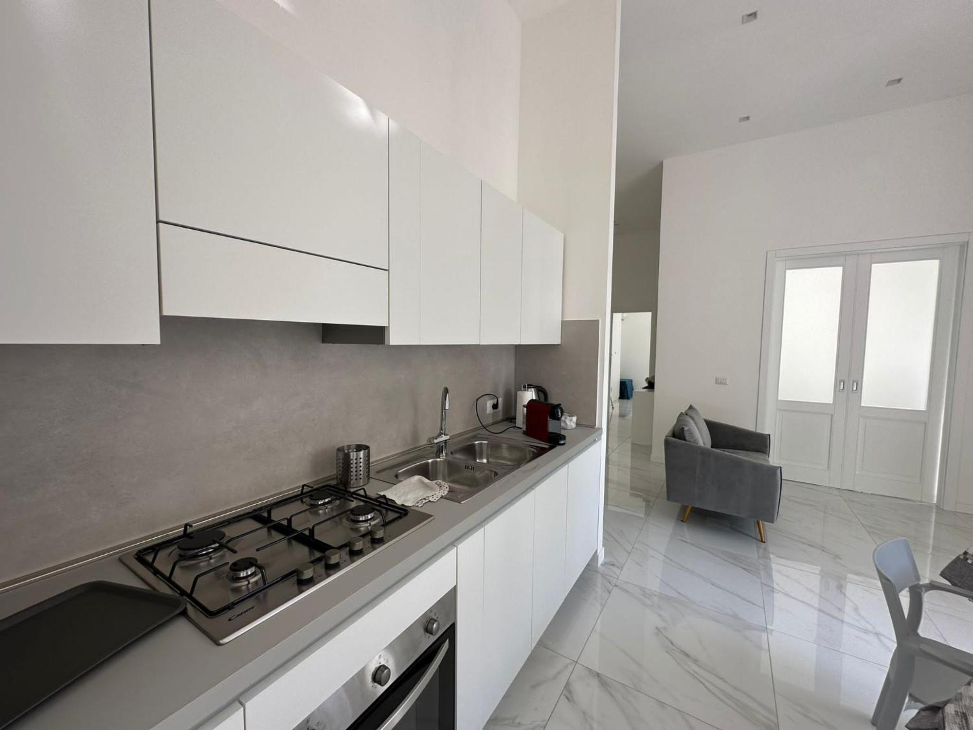Appartamento Incantevole A Chiaia Naples Exterior photo